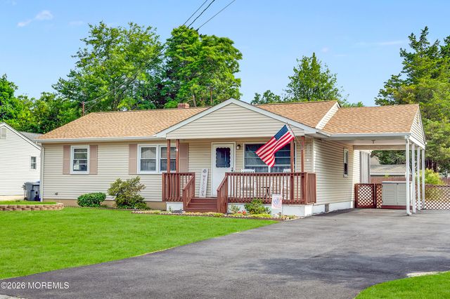 971 Stamler Drive, Toms River, NJ 08753