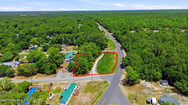 3605 Sunset Harbor Road SE, Bolivia, NC 28422