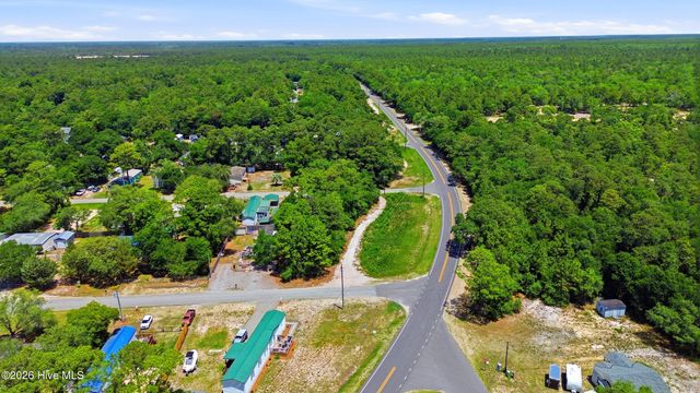 3605 Sunset Harbor Road SE, Bolivia, NC 28422
