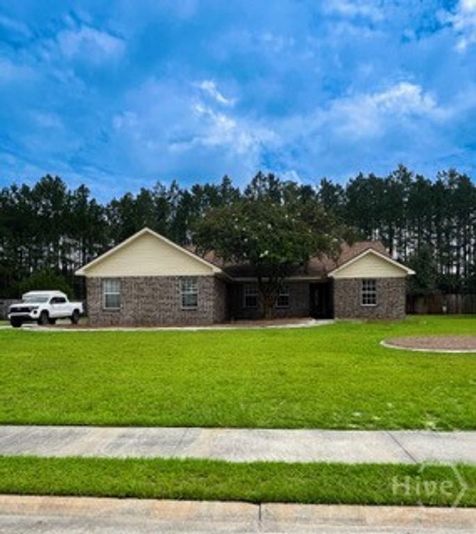 Image 1 of property listing at 130 Jamestown Drive, Rincon, GA 31326