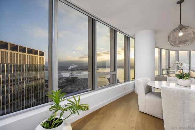 888 W E 2302, San Diego, CA 92101