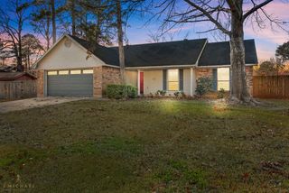 9420 E Heatherstone Drive, Shreveport, LA 71129