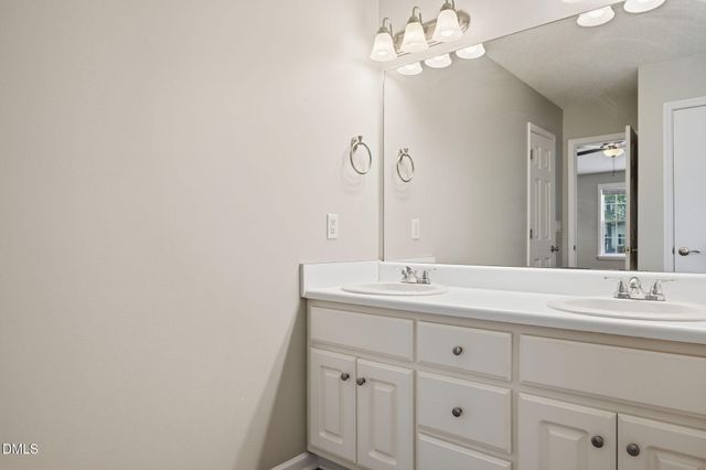 1084 Mclemore Road, Clayton, NC 27520