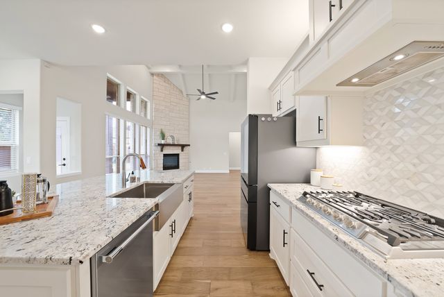 2303 Knapp Trail, Mansfield, TX 76063