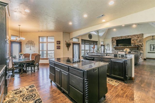 11525 Eagle Vista Drive, Fort Worth, TX 76179