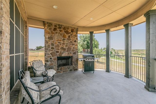 11525 Eagle Vista Drive, Fort Worth, TX 76179