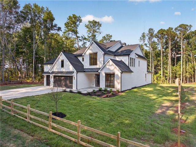 125 Manger Avenue W, Bethlehem, GA 30620