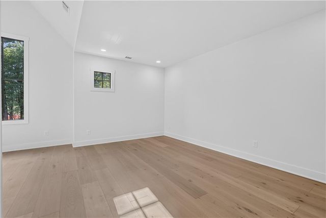 125 Manger Avenue W, Bethlehem, GA 30620
