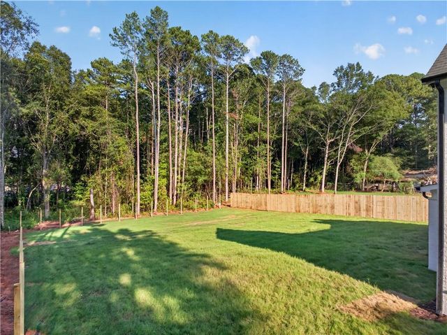 125 Manger Avenue W, Bethlehem, GA 30620