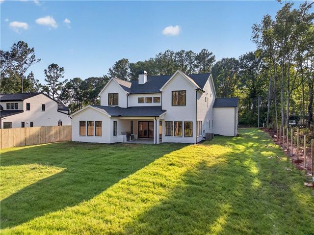 125 Manger Avenue W, Bethlehem, GA 30620
