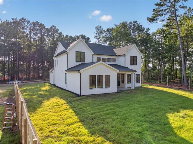125 Manger Avenue W, Bethlehem, GA 30620
