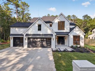 125 Manger Avenue W, Bethlehem, GA 30620