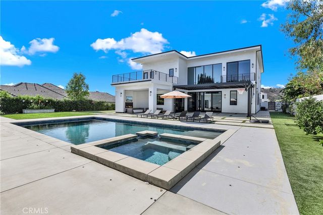 18852 CANYON CREST Drive, Villa Park, CA 92861