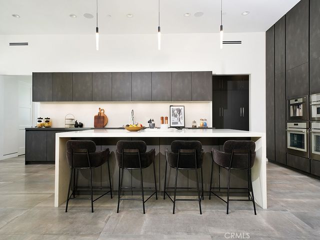 18852 CANYON CREST Drive, Villa Park, CA 92861