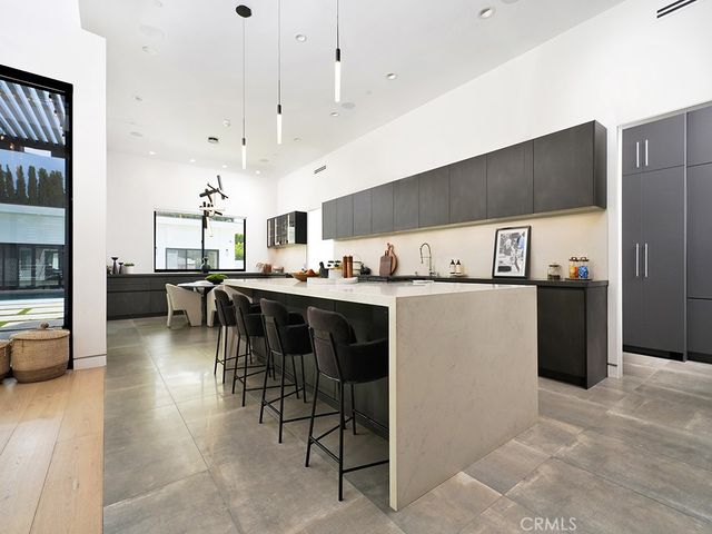 18852 CANYON CREST Drive, Villa Park, CA 92861