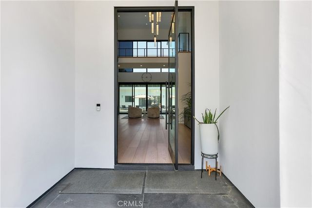 18852 CANYON CREST Drive, Villa Park, CA 92861