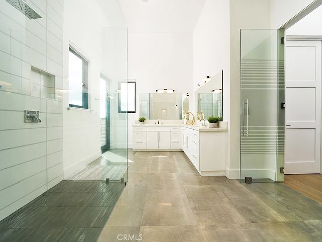 18852 CANYON CREST Drive, Villa Park, CA 92861
