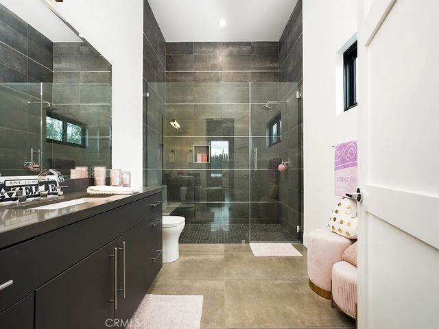 18852 CANYON CREST Drive, Villa Park, CA 92861