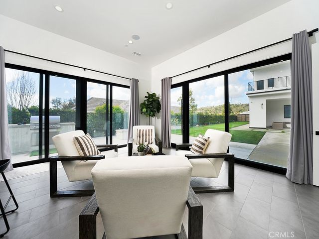 18852 CANYON CREST Drive, Villa Park, CA 92861