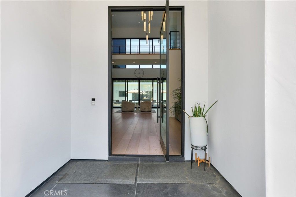 18852 CANYON CREST Drive, Villa Park, CA 92861 — photo 4