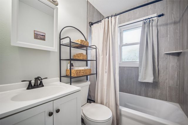 4309 SE 10th Street, Des Moines, IA 50315