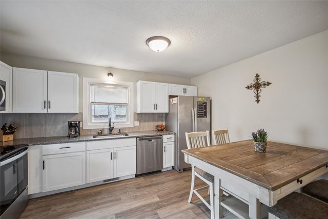 4309 SE 10th Street, Des Moines, IA 50315