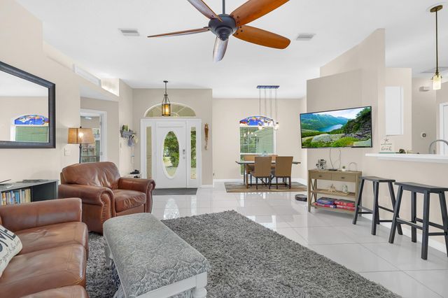 308 A St, St Augustine, FL 32080