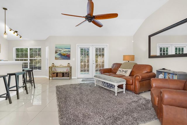 308 A St, St Augustine, FL 32080