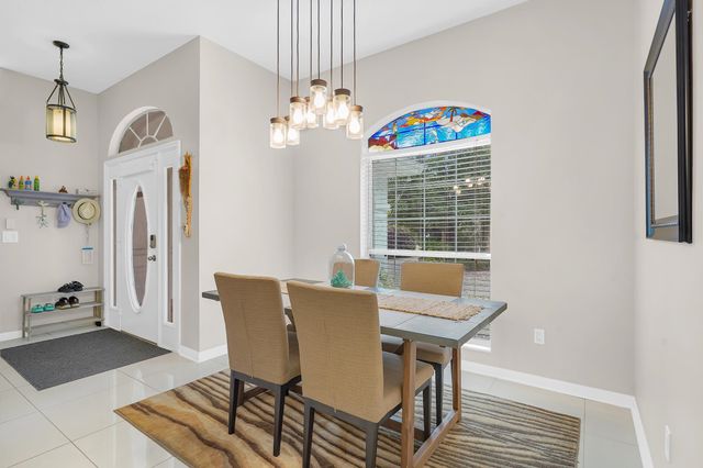 308 A St, St Augustine, FL 32080