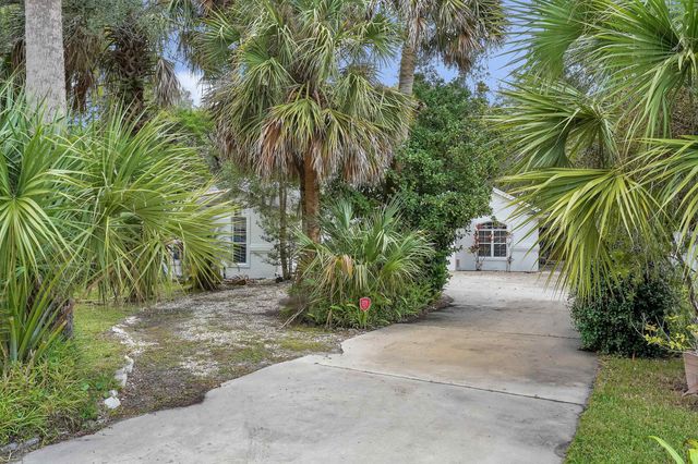 308 A St, St Augustine, FL 32080