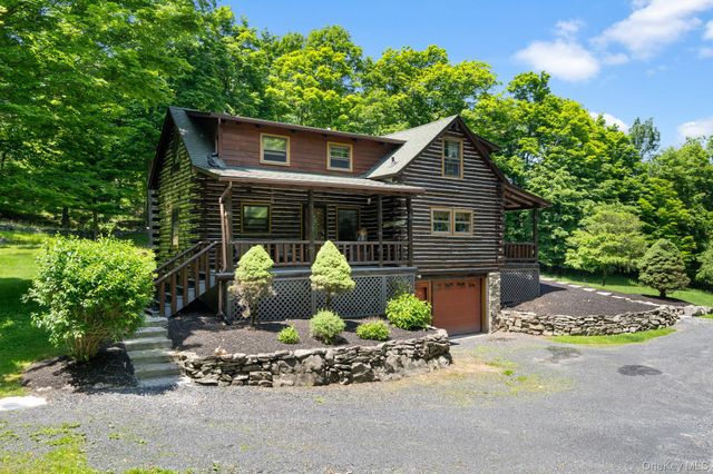 294 Comfort Trail, Montgomery, NY 12549