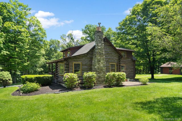 294 Comfort Trail, Montgomery, NY 12549