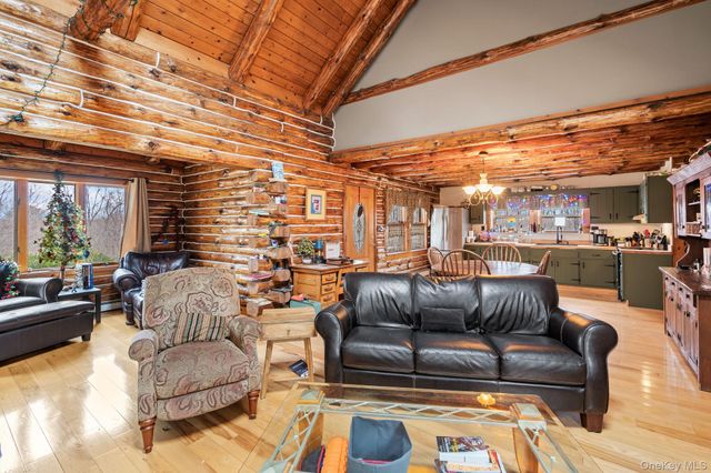 294 Comfort Trail, Montgomery, NY 12549