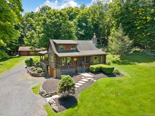 294 Comfort Trail, Montgomery, NY 12549