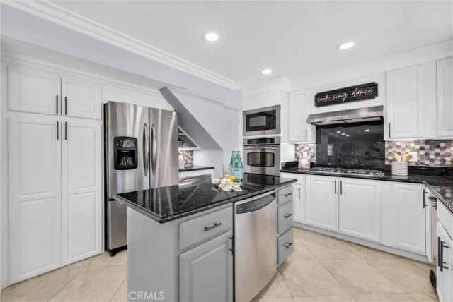 19976 Felicia, Yorba Linda, CA 92886