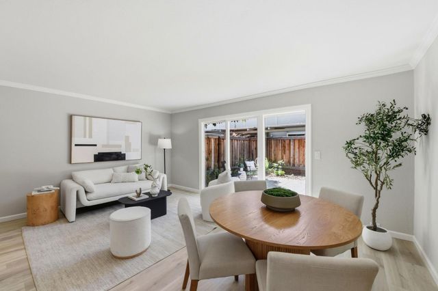 2047 Montecito Avenue 2, Mountain View, CA 94043