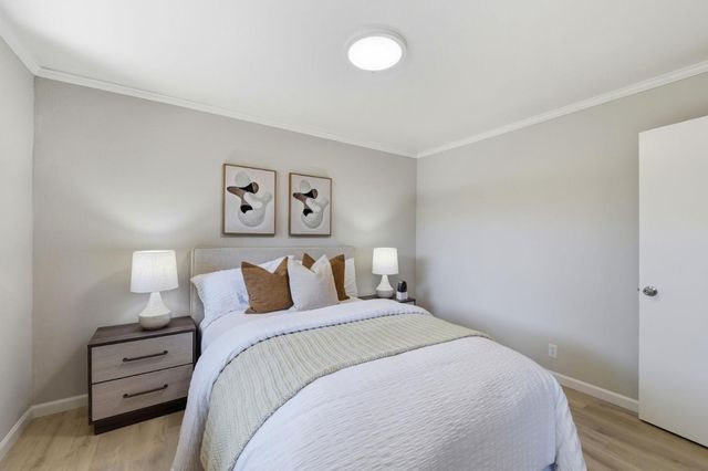 2047 Montecito Avenue 2, Mountain View, CA 94043