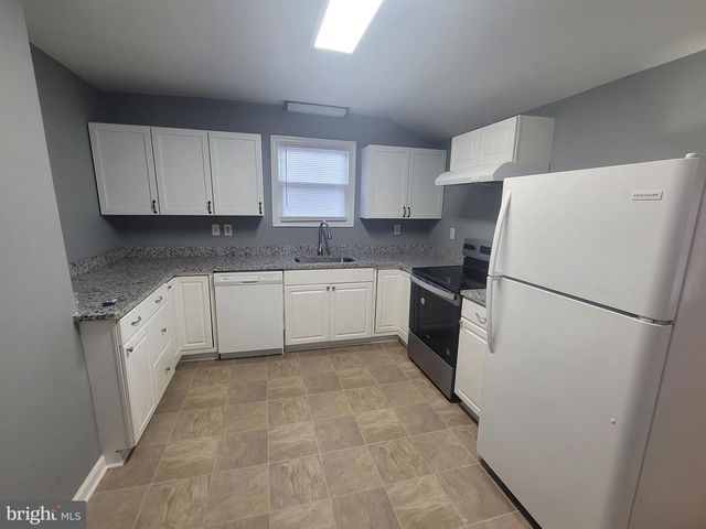 202 VIRGINIA AVE, Galena, MD 21635