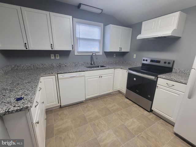 202 VIRGINIA AVE, Galena, MD 21635