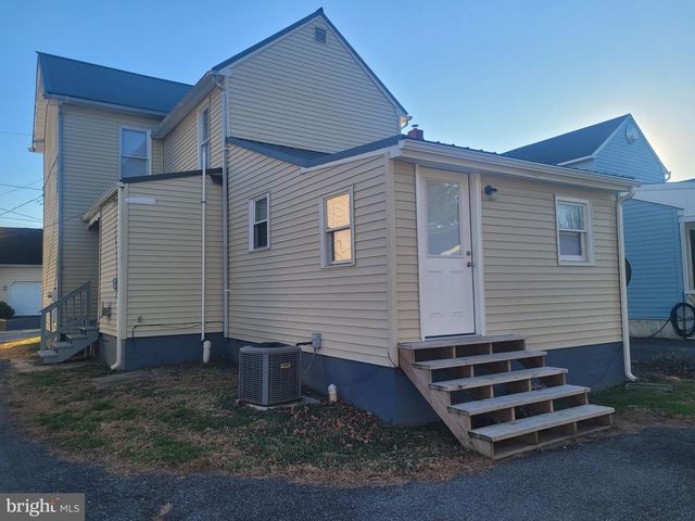 202 VIRGINIA AVE, Galena, MD 21635