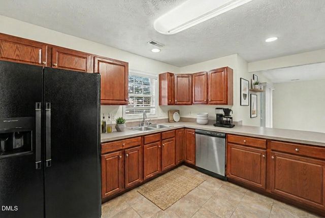 401 Lenoir Drive, Spring Lake, NC 28390