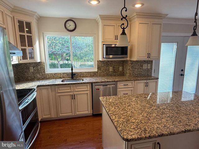 3564 VERONICA LN, Woodbridge, VA 22192