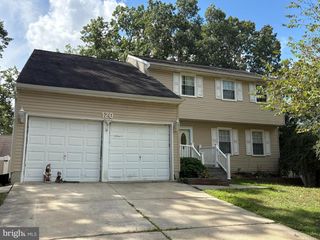 120 HEMLOCK DR, Williamstown, NJ 08094