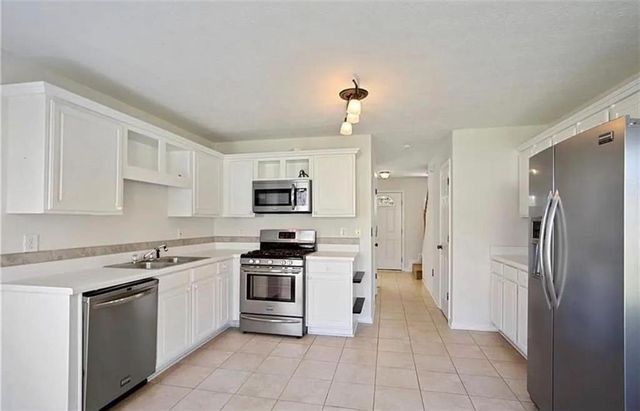 1163 Ozora Farms Court, Loganville, GA 30052