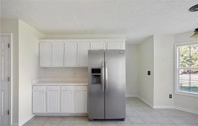 1163 Ozora Farms Court, Loganville, GA 30052