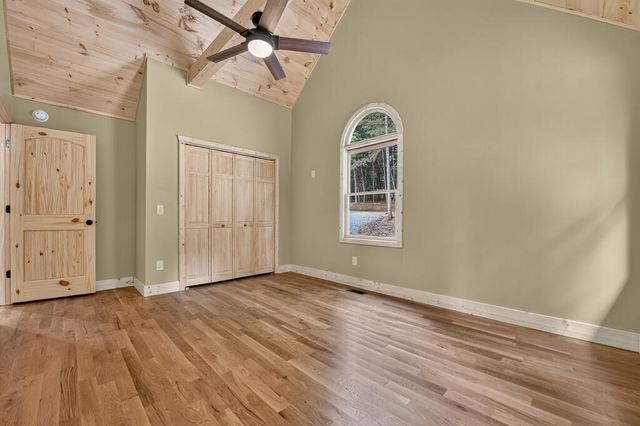 394 Blackberry Circle, Ellijay, GA 30536
