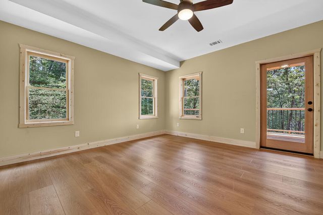 394 Blackberry Circle, Ellijay, GA 30536