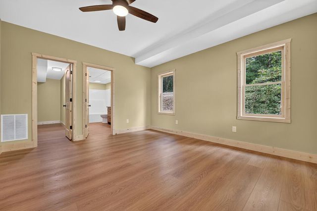 394 Blackberry Circle, Ellijay, GA 30536