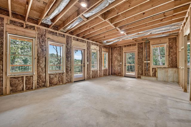 394 Blackberry Circle, Ellijay, GA 30536