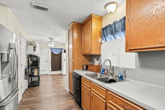 292 Autumn Lane, Livingston, TX 77351